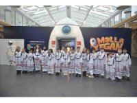 Yıldırımlı çocuklar uzay yolculuğunda