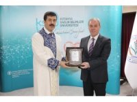 KSBÜ’de yeni rektör Ahmet Tekin görevine başladı