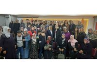 Vanlı kadınlar AK Parti’ye çıkarma yaptı