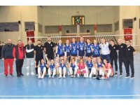 “Bizim Kızlar” yarı final müsabakalarının son maçında Sultan Spor’a set vermedi