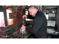 Çeyrek asırdır mutfak eşyalarının ömrüne ömür katıyor