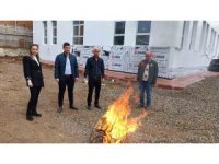 Siirt’te kaçak avcılardan ele geçirilen kafesler imha edildi