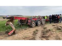 Şanlıurfa’da sele kapılan sürücünün tır dorsesine ulaşıldı