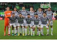 Altay, topu rakibine bırakıyor