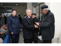 Jandarma ekiplerinden Yaşlılar Haftası ziyareti