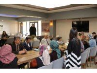 Kaymakam Aydın depremzede ailelerle buluştu