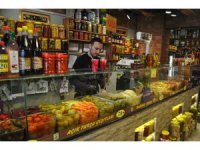 İftarlık turşulara vatandaştan yoğun ilgi
