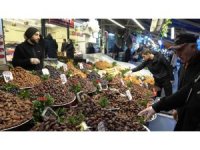 Ramazan ayının vazgeçilmezi hurma tezgâhlarda yerini aldı