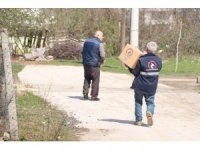 Kapı kapı dolaşıp bırakıyorlar