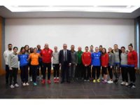 Konyaaltı Kadınlar Hentbolde hedef Avrupa Kupası