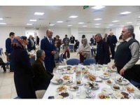 Rektör Erdal iftarda depremzede aileler ile bir araya geldi