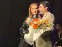 Demet Akalın Marmaris’te İranlılara konser verdi