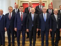 CHP'li belediye başkanları Kılıçdaroğlu başkanlığında toplandı: Bugünden itibaren sahadayız
