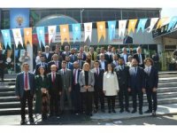 Manisa AK Parti’de temayül yoklaması yapıldı