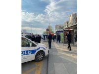 Ankara’da kavgayı ayırmaya çalışan polise bıçaklı saldırı