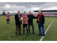 Futbolcu Ömer Bozbey jübilesini yaptı