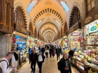 Mısır Çarşısı’nda Ramazan yoğunluğu sürüyor