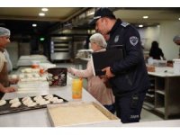 Ayvalık Belediyesi zabıta ekiplerinden hijyen ve gramaj denetimi