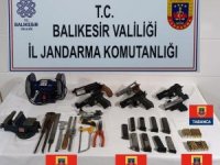 Jandarmadan kaçak silah imalatına operasyon