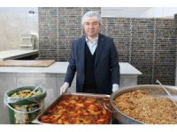 Bergama Belediyesi Aşevinden her gün 800 kişiye sıcak yemek