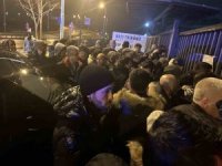 Milli futbolcu Yunus Mallı, Bursa’da kapıda kaldı