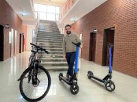 ‘Scooter’ ile dünyaya açıldı