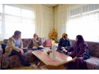 Başkan Akçadurak: "Yaşlılar en değerli hazinemiz"