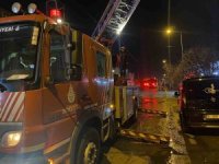 Avcılar’da plastik malzeme deposunda yangın