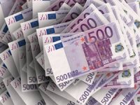Piyasalar yangın yeri... Eurodan rekor üstüne rekor