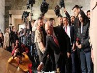 Kılıçdaroğlu'ndan Anıtkabir ziyareti