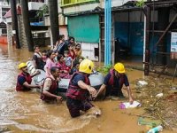 Hindistan'ın kuzeyinde muson yağmurlarında 41 günde 199 kişi yaşamını yitirdi