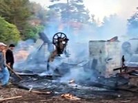 Denizli'de marangoz atölyesinde yangın! Çevredeki binalara sıçradı