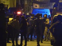 Adana'da kavgaya müdahale eden polis memuru bıçakla yaralandı