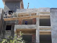 Adıyaman'da iskeleden düşen inşaat işçisi öldü
