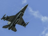 ABD, Ukraynalı pilotlara F-16 eğitimi vermeye başlayacağını açıkladı