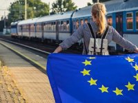 AB 36 bin gence ücretsiz tren bileti verecek