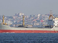 Türk bayraklı gemi Karadeniz'de mayına çarptı