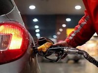 Motorine bu gece yarısından itibaren 1,14 TL zam geldi