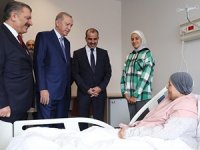 Cumhurbaşkanı Erdoğan, Gazze'den getirilen hastaları ziyaret etti