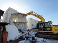 Bodrum'da 11 ayda 131 kaçak bina yıkıldı