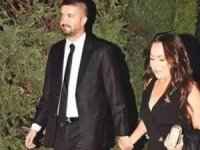 Ebru Gündeş boşandı!