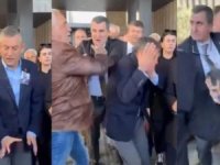 Özel'e saldırı: Yumruğun bedeli 5 ay!