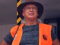 Işıkçılardan ‘Şener Üşümezsoy’a eleştiri var!