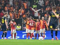Spor Yazarları, ‘Skor’a göre yazdı: Galatasaray!