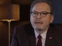 Cüneyt Zapsu’dan Erdoğan itirafı: “Ne biçim oturuyorsun?”