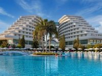 Antalya'da Kışın Deniz Keyfi: En İyi 10 Otel Önerisi