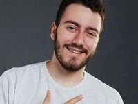 Enes Batur, havalimanında gözaltına alındı!