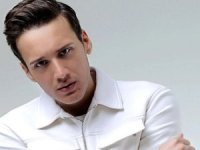 Edis, havalimanında gözaltına alındı!