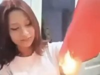 Bayrak yakan kadına verilen ceza: Eğitim kararı!