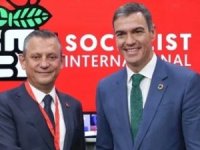 ‘Sanchez’ iddiasına Özgür Özel’den sert yalanlama!